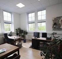 28 m²-Büro auf der Galerieebene der Lohnhalle von Zollverein 4511, heute: Gründungs- und Unternehmenszentrum Triple Z - Essen Stadtbezirk VI