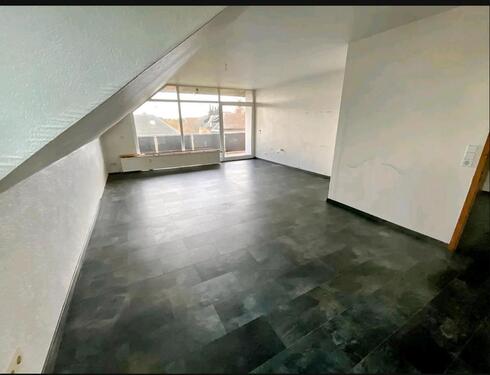 Foto - 3-Zimmer-Hausetage mit Balkon & Stellplatz