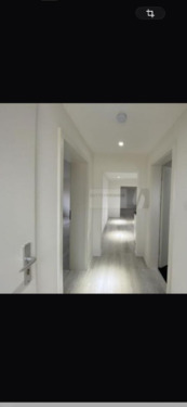 Foto - Moderne und helle 3 Zimmerwohnung mit Einbauküche