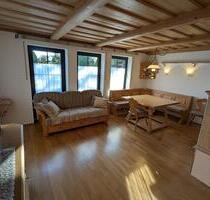 Helle möblierte 2,5-Zimmer Wohnung mit Balkon und Terrasse - Eggenfelden