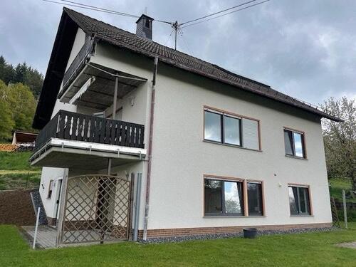 Foto - Renoviertes Einfamilienhaus mit Einliegerwohnung