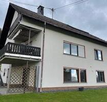Renoviertes Einfamilienhaus mit Einliegerwohnung - Malberg