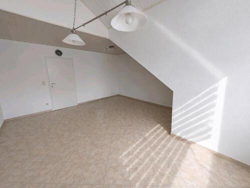 Foto - 2 Zimmer Dachgeschoßwohnung in Oberottmarshausen
