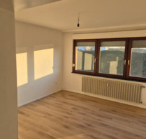 Helle 3-Zimmer-Wohnung mit Balkon und Garage – Babenhausen