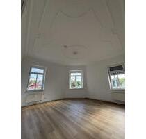 Sanierte 1-Zimmer-Wohnung mit Blick auf den Neckar - Stuttgart Bad Cannstatt