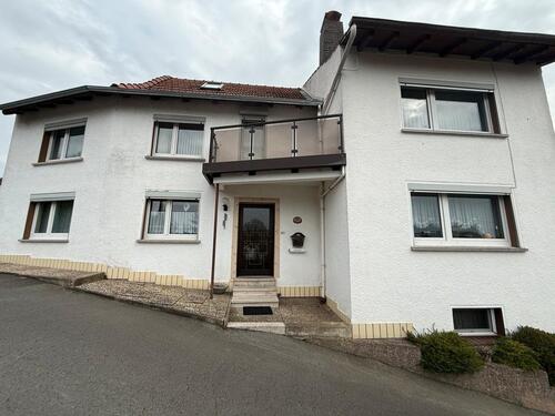 Foto - Charmantes Einfamilienhaus mit Geschichte *** Garage *** komplett eingerichtet ***