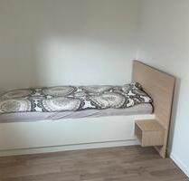 WG Zimmer zu vermieten - 350,00&nbsp;EUR Kaltmiete, ca.&nbsp; 75,00&nbsp;m&sup2; in Fulda (PLZ: 36037)