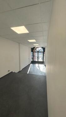 Foto - Ladenlokal zu vermieten - 1.350,00&nbsp;EUR Kaltmiete,