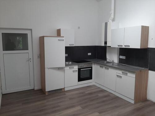 Foto - 4 Zimmer Wohnung - 950,00&nbsp;EUR Kaltmiete, ca.&nbsp; 98,00&nbsp;m&sup2;