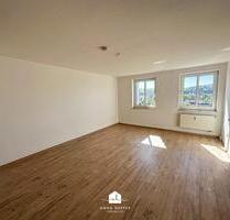 Helle 3-Raum-Wohnung im Zentrum - Gera
