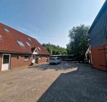 Vielseitiges 3-4 Familienhaus auf 1,5 ha Grundstück - Fockbek
