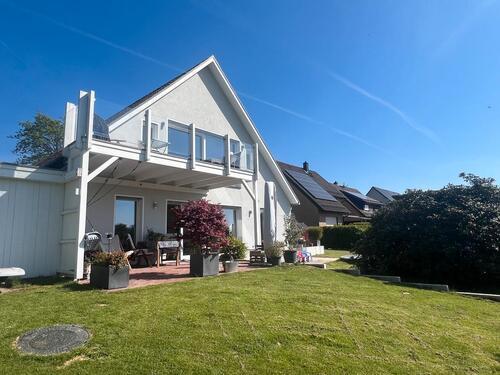 Foto - Moderne Erdgeschosswohnung mit traumhaftem Weitblick und Garten in Bielefeld-Theesen