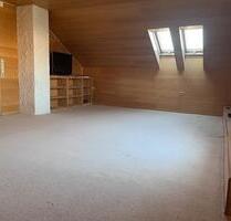 1-2 ZKB DACHGESCHOSSWOHNUNG - 420,00&nbsp;EUR Kaltmiete, ca.&nbsp; 43,00&nbsp;m&sup2; in Lohfelden (PLZ: 34253)