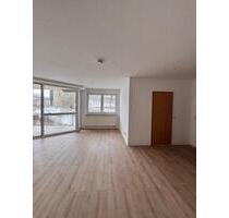 Helle 1-Raum-Wohnung mit großem Balkon – zentrumsnah & ruhig - Weißenfels