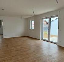 Helle, offene und neue 3-Zimmer-Wohnung - Neumarkt-Sankt Veit