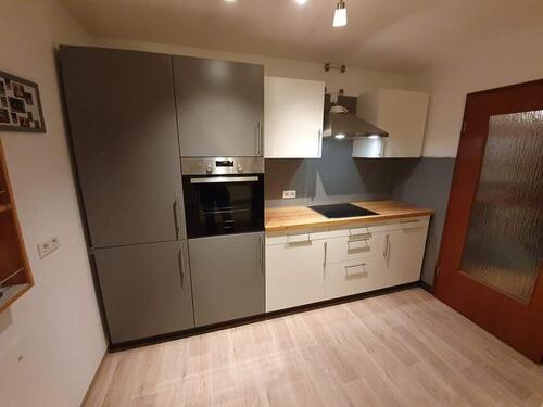 Foto - Moderne 2-Zimmer-Dachgeschosswohnung mit Einbauküche und Balkon - zentral gelegen in Gunzenhausen