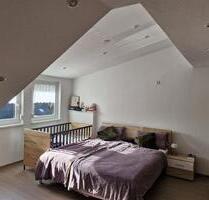 Hochemmingen - schöne 2,5-Zimmer DG-Wohnung mit EBK und Balkon - Bad Dürrheim