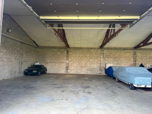 Foto - Stellplatz Halle für Wohnmobil Wohnwagen oder Boot