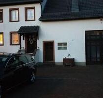 Haus in der Eifel - 250.000,00&nbsp;EUR Kaufpreis, ca.&nbsp; 120,00&nbsp;m&sup2; in Pelm (PLZ: 54570)