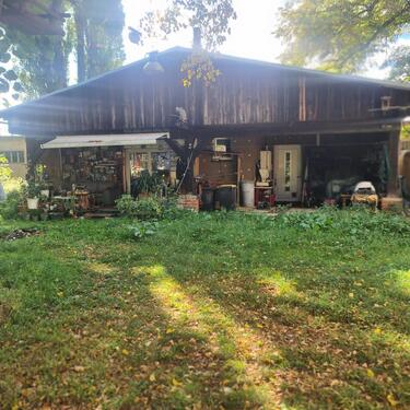 Foto - 4241m2 erschl. Bauland mit Haus & Werkstatt von Privat