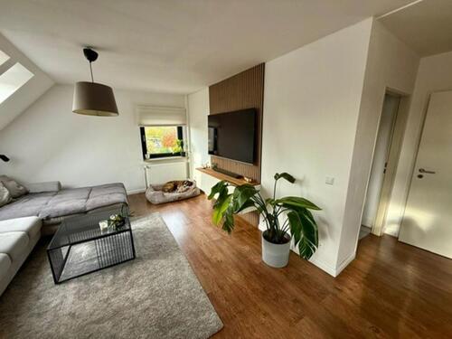 Foto - Helle 1,5 -Zimmer-Wohnung mit Galerie und Dachterrasse