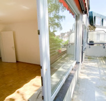 Sonnige 3-Zimmer-Wohnung mit großem Balkon in München-Harlaching