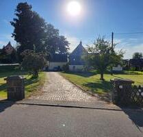 Freistehendes Einfamilienhaus - 270.000,00&nbsp;EUR Kaufpreis, ca.&nbsp; 180,00&nbsp;m&sup2; in Hohenstein-Ernstthal (PLZ: 09337)