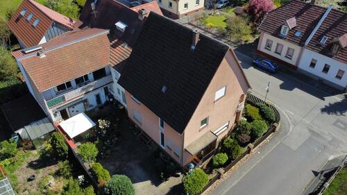 Foto - Charmantes Einfamilienhaus mit Terrasse Garten Hof, Stadnähe inkl