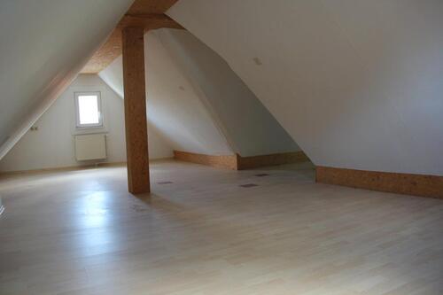 Foto - 2 Zimmer Dachgeschoßwohnung zur Miete in Talheim