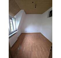 107 m2 Dachgeschoss Wohnung - 720,00&nbsp;EUR Kaltmiete, ca.&nbsp; 107,00&nbsp;m&sup2; in Hagen (PLZ: 58089) Hagen-Nord