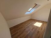 Foto - 2.5 Zimmer Dachgeschoßwohnung in Waghäusel