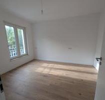 ++++TRAUMWOHNUNG+3 RAUM MIT TERRASSE+BAD M. DUSCHE u. BADEWANNE+FBH+LIFT++UVM.+++ - Leipzig Süd