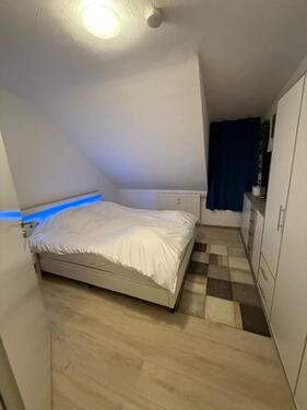 Foto - 2-Zimmerwohnung DG 45qm möbiliert