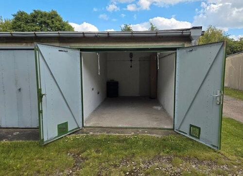 Foto - Garage in Halle (Saale) Süd an der Brauhausstraße Ecke Karlsruher Allee zu vermieten