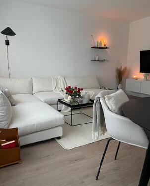 Foto - Zentrale & moderne 3-Zimmer-Wohnung mit eigenem Eingang