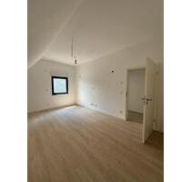 Moderne 3-Zimmer-DG-Wohnung mit klimatisiertem Spitzboden - Hattingen Blankenstein