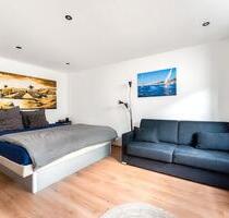 Möbliertes Basement-Studio mit Wasserbett und Walk-In Dusche - Kassel Harleshausen