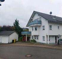 4 Zi. Eigentumswohnung, 90 qm, Ebk, Balkon, Garage - Niedereschach