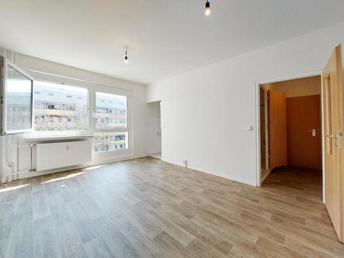 Foto - Wir renovieren! 1-Zimmer-Wohnung im Erdgeschoss! Frei ab Juni!