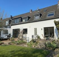 Gepflegte Doppelhaushälfte mit grossem Garten - Köln Kalk