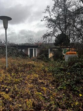 Foto - Grundstück mit 3 Garagen in Dudweiler zu vermieten