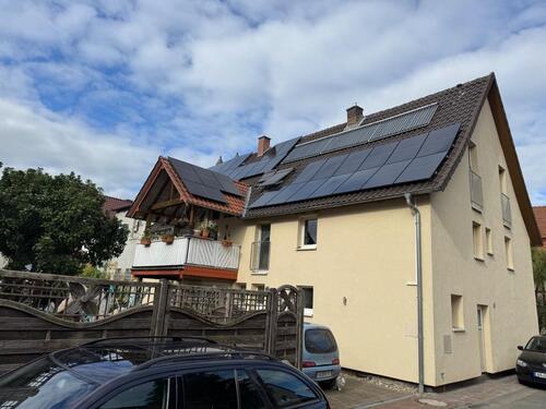 Foto - Großes Haus mit 2 Wohneinheiten, PV 19 kWp & Ausbaureserve
