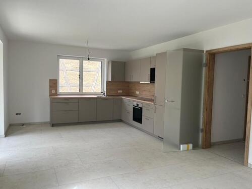 Foto - Neue 3 Zimmer Wohnung zu vermieten