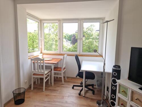 Foto - Helle vollmöblierte 1-Zimmer-Wohnung am Westpark