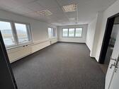 Foto - 120 m² Büroräume zu vermieten - 1.080,00&nbsp;EUR Kaltmiete, ca.&nbsp; 9,00&nbsp;m&sup2;