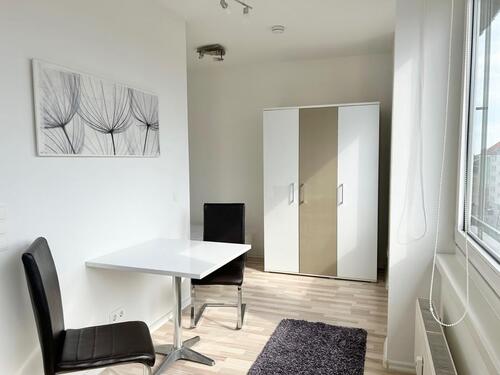 Foto - Möbliertes 1-Zimmer Apartment (27 m2) - 662€ warm - Nähe U-Bahn