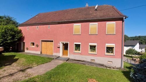 Foto - großes org. alt-saarländ. Bauernhaus 1000qm in exzellenter Lage