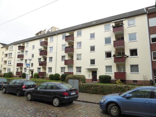 Foto - Geräumige zwei Zimmer Wohnung in zentraler Lage in Bremerhaven