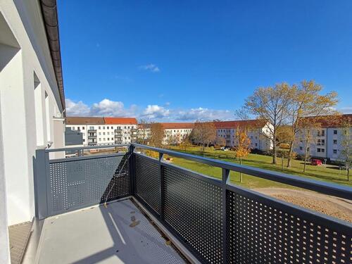 Foto - Helle & freundliche 2-Zimmer-Wohnung im Bergmanns-Carré - nach Komplettsanierung - 3. OG links
