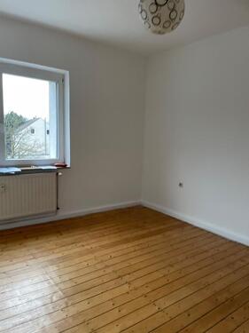 Foto - 3-Zimmer-Wohnung mit Balkon - 650,00&nbsp;EUR Kaltmiete, ca.&nbsp; 74,00&nbsp;m&sup2;